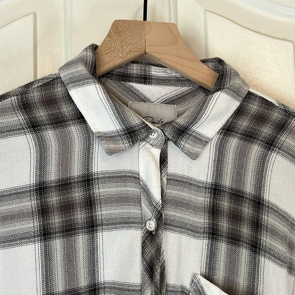 Rails | Hunter Button Down Plaid Flannel White Ash Mint Small Fall Cozy Campfire - Picture 6 of 12